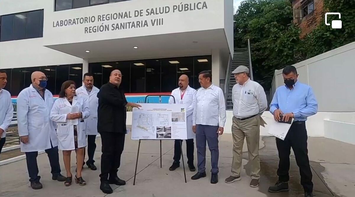 Entrega Jalisco Laboratorio Regional de Salud Pública en Puerto Vallarta (Karla Victoria Rodríguez)