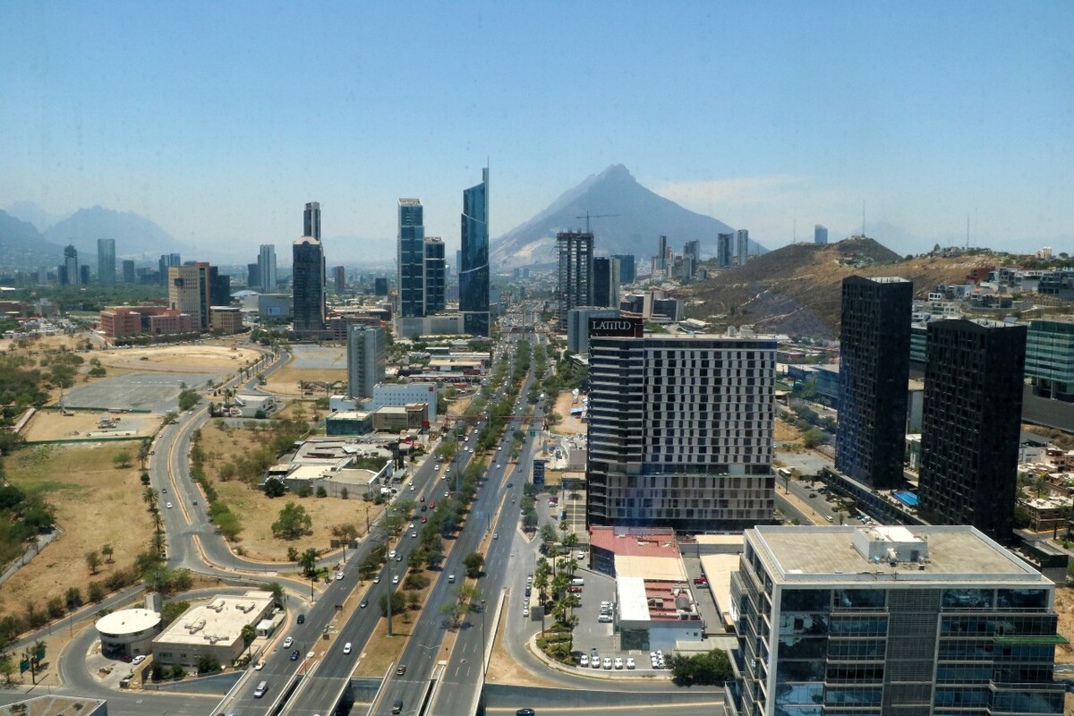 En el escenario central, la economía mexicana crecería 1.6 por ciento a finales de este año. / Leonel Rocha