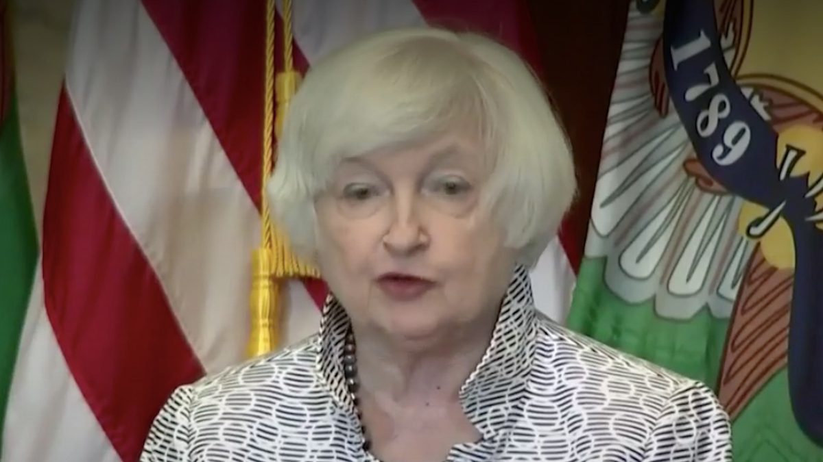Janet Yellen dice que economía de EU no tiene recesión