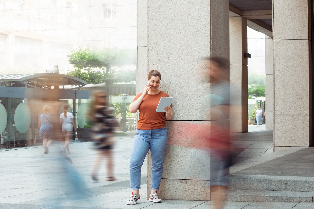 El modelaje puede traer a quiénes lo practican motivación y seguridad. (freepik.es)