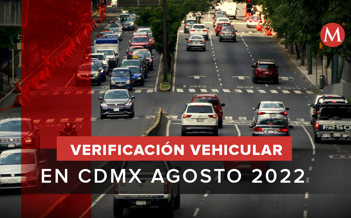 Verificación vehicular en CdMx en agosto 2022. | Foto: Cuartoscuro Diseño: Margarita Salmorán