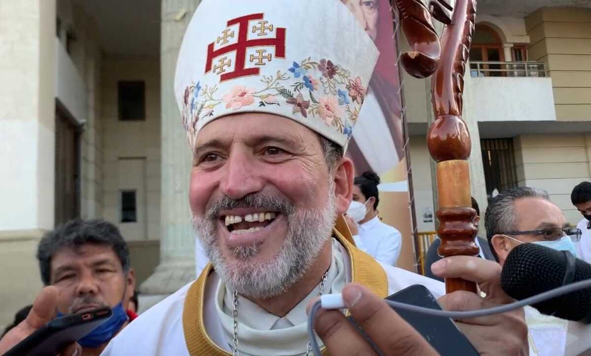 Obispo, José de Jesús González Hernández | Rogelio Agustín