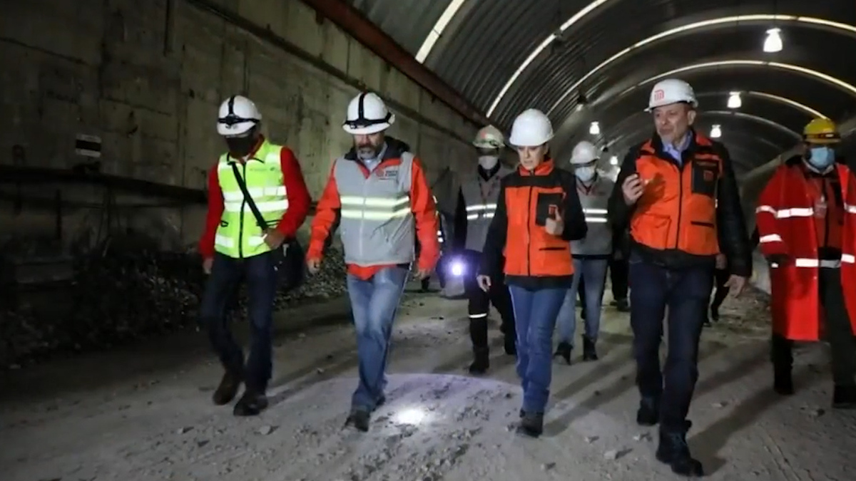 Sheinbaum supervisa avances de la L1 del metro
