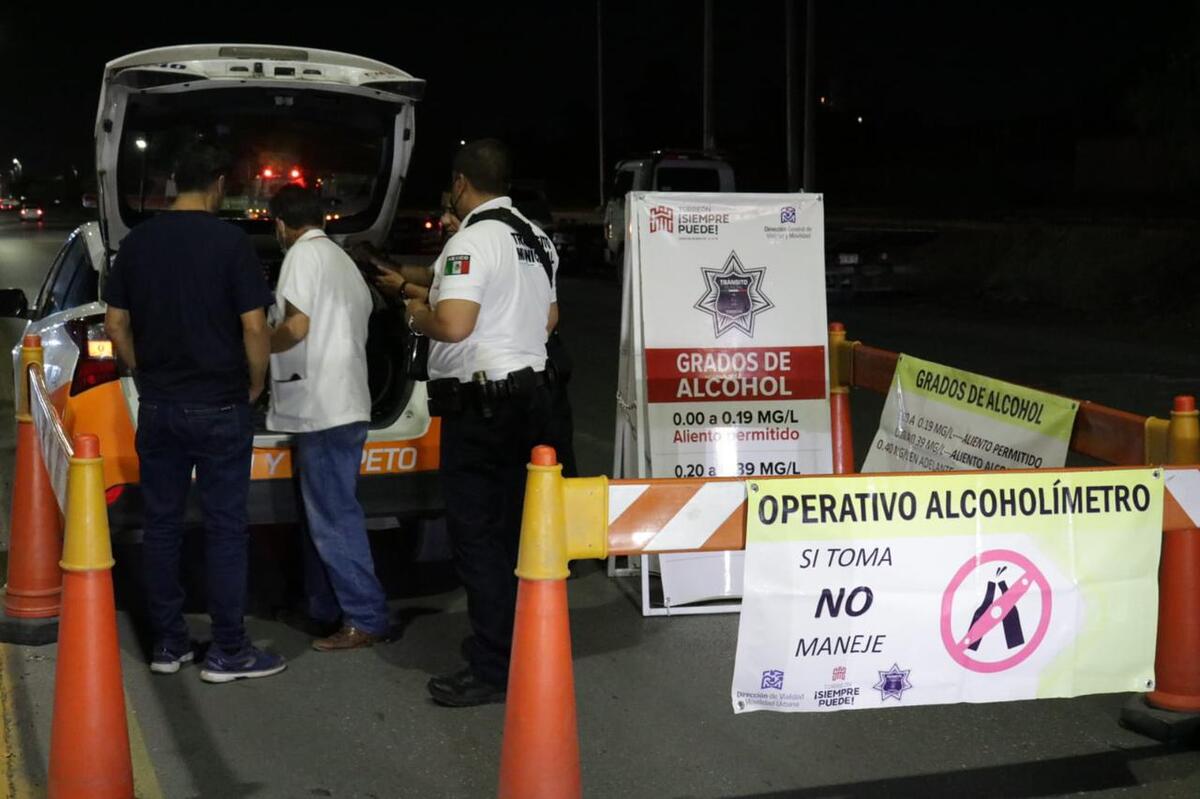 Derechos Humanos estuvo presente en el operativo de alcoholímetro. (Especial)