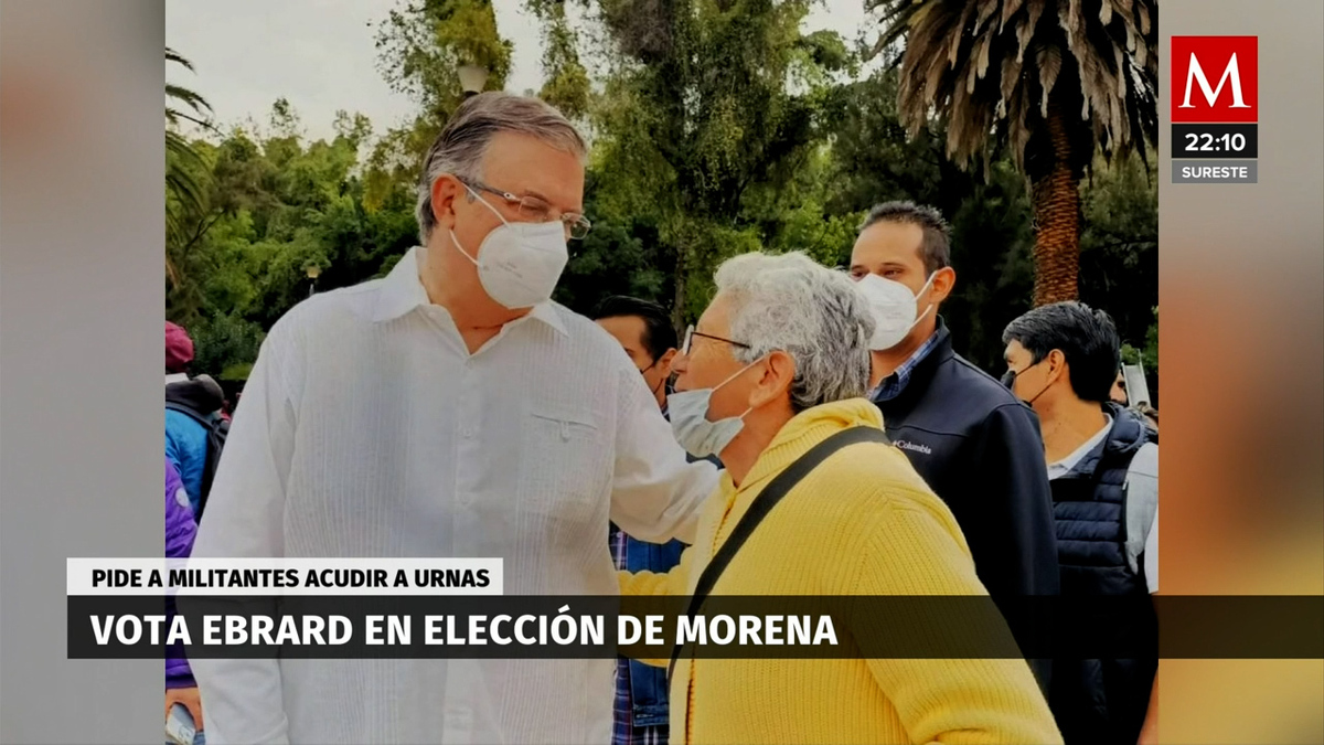 Sheinbaum y Ebrard emiten voto en elección de consejeros de Morena