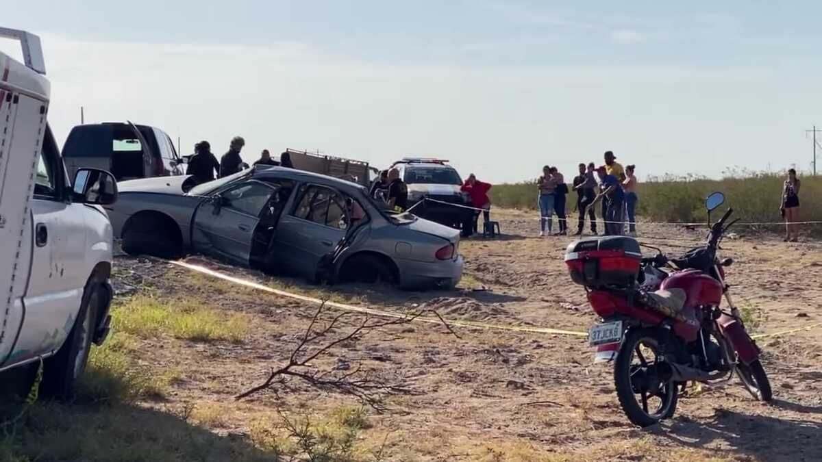 Una volcadura dejó a una mujer de la tercera edad sin vida. (Milenio Digital)