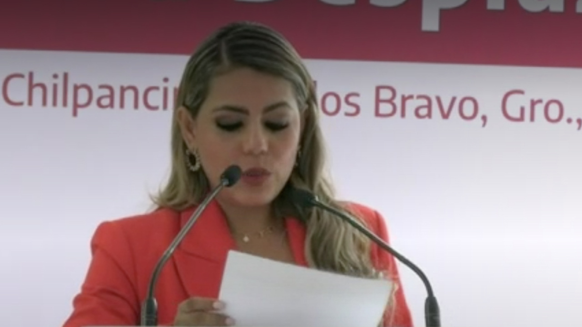 Da banderazo Evelyn Salgado para entrega de apoyos a familias