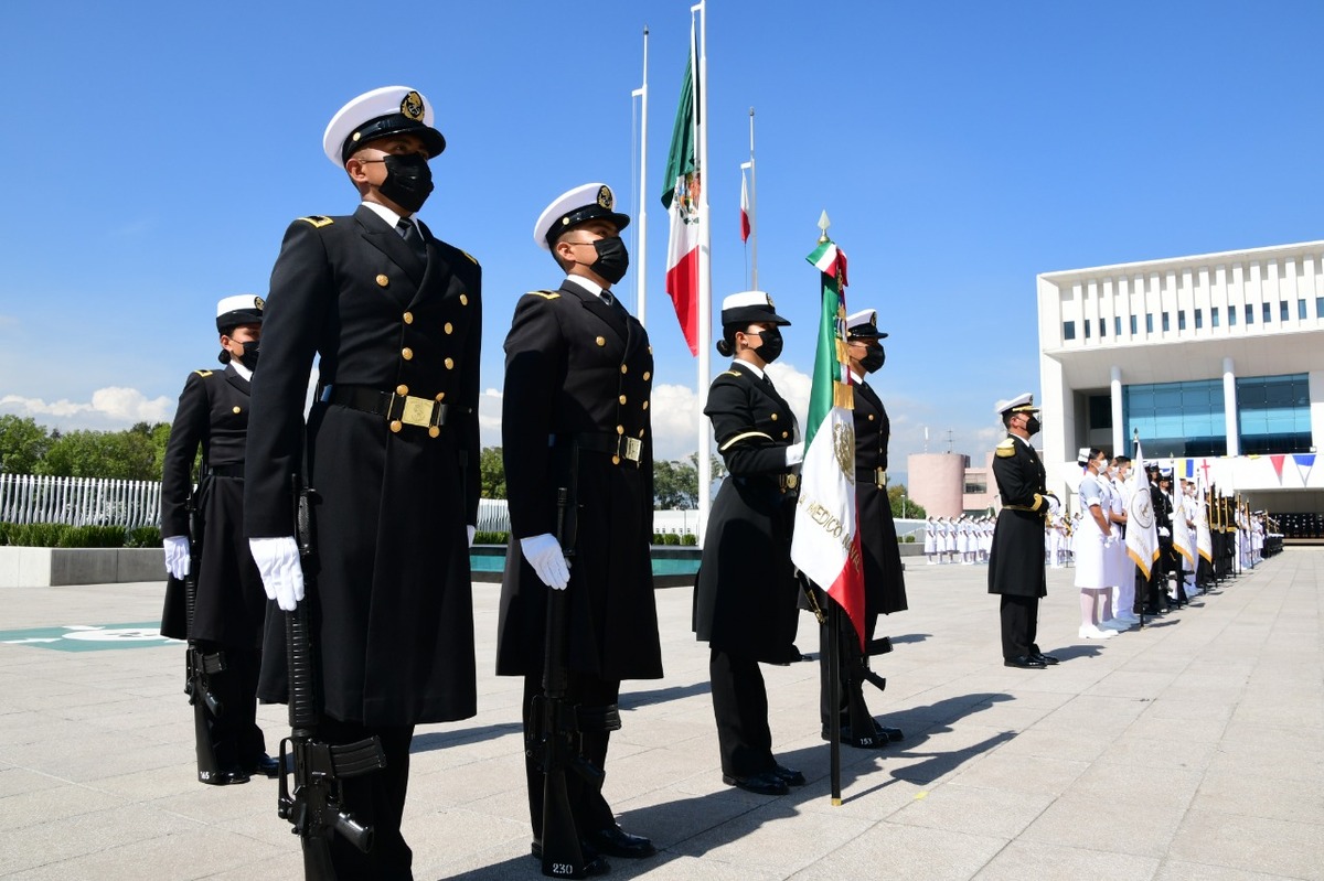 Escuela Naval | Especial