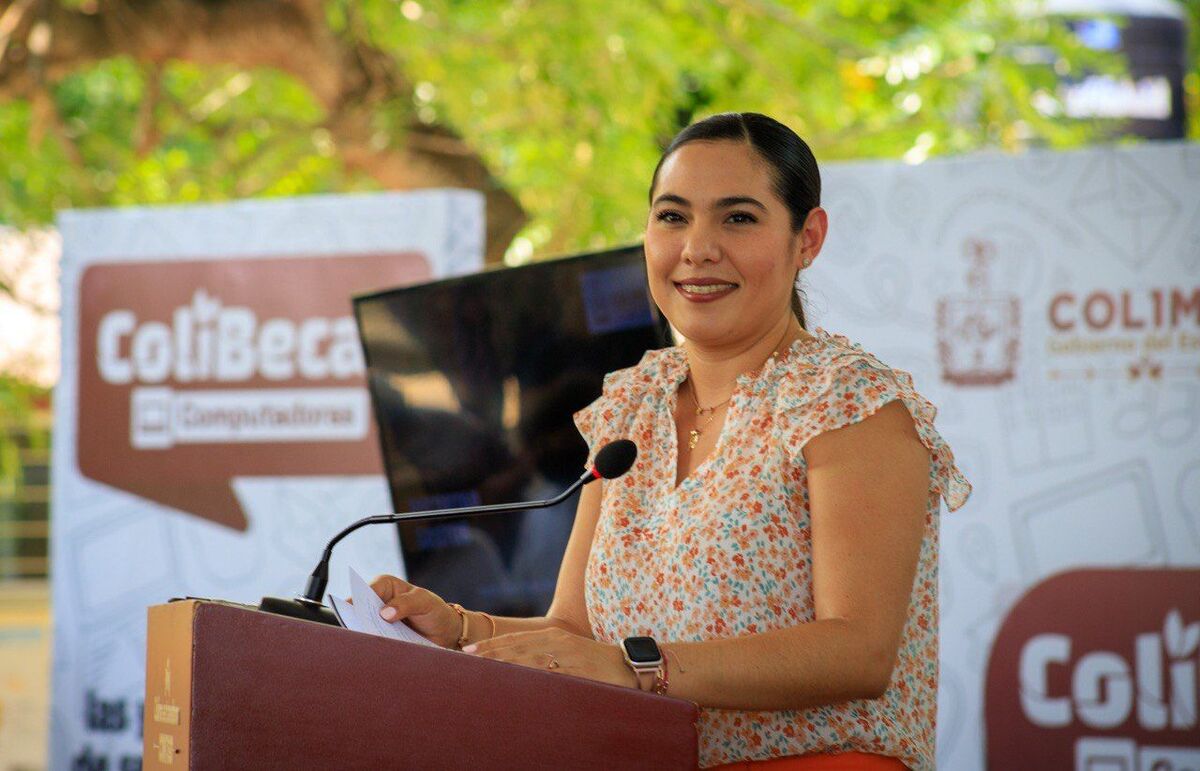 La gobernadora de Colima destacó la relevancia que tienen las tecnologías en la educación (Especial)