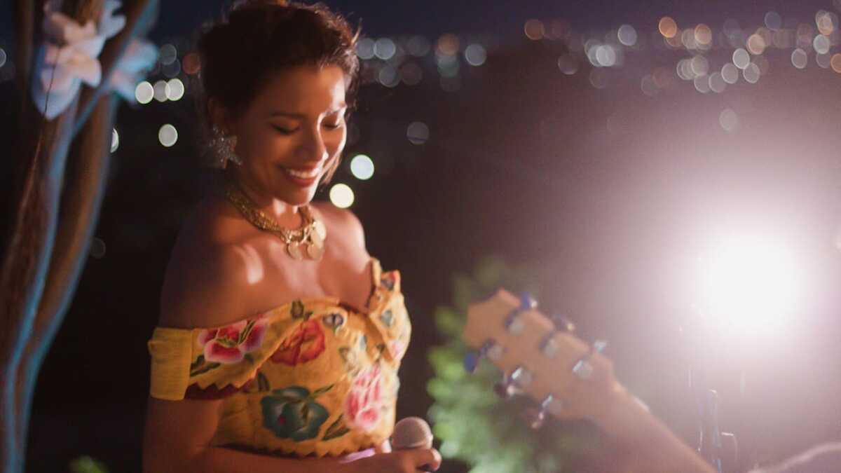Alejandra Robles cantó durante la inauguración de Casa Sirena (Cortesía)