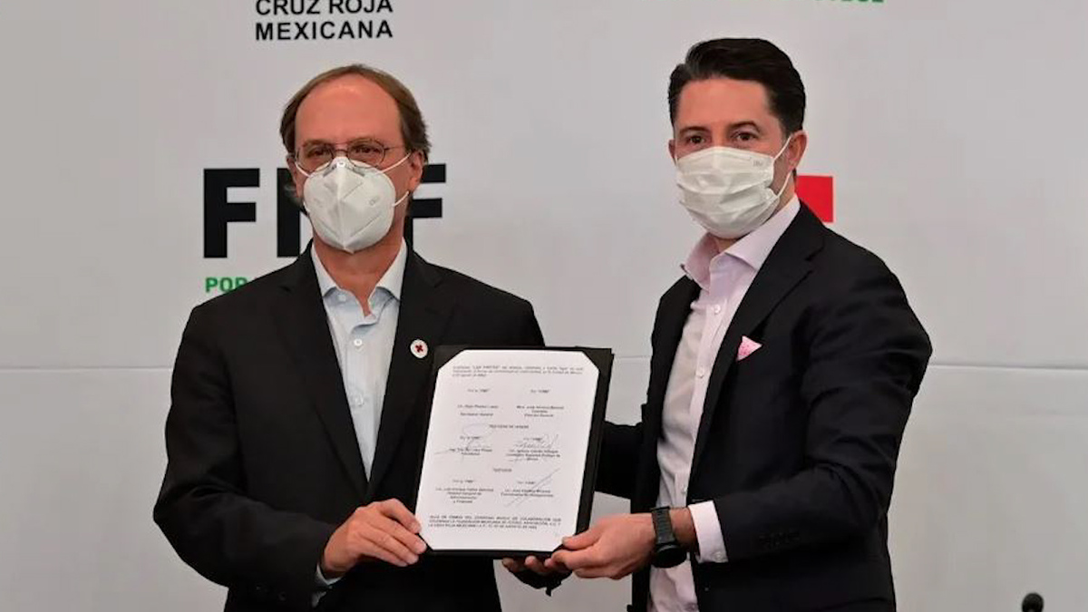 Árbitros tomarán cursos de primeros auxilios tras convenio de FMF con la Cruz Roja