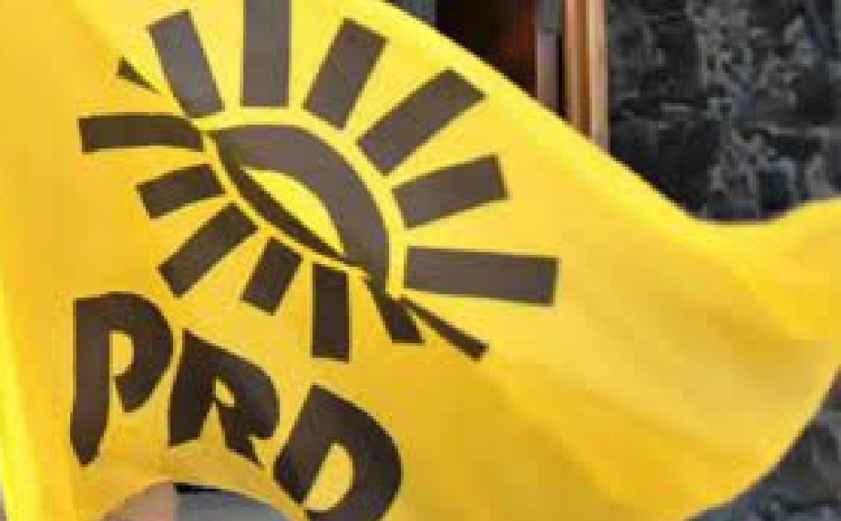 Bandera PRD. | Especial