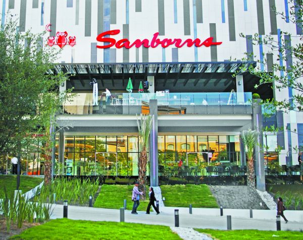 Sanborns es la división comercial de la empresa de Carlos Slim. JORGE LÓPEZ