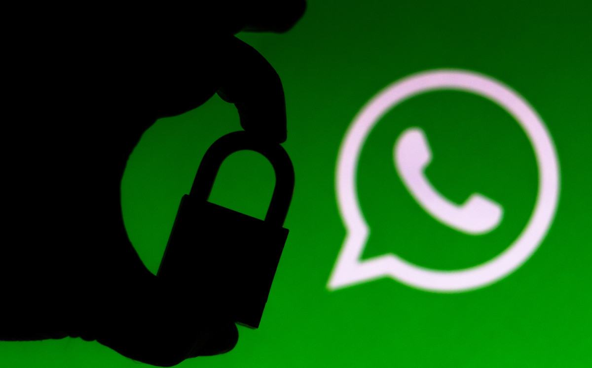 WhatsApp (Shutterstock).
