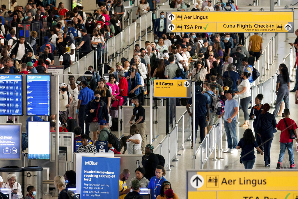 El Aeropuerto Internacional John F. Kennedy, en Nueva York. (Foto: AP/Julia Nikhinson)