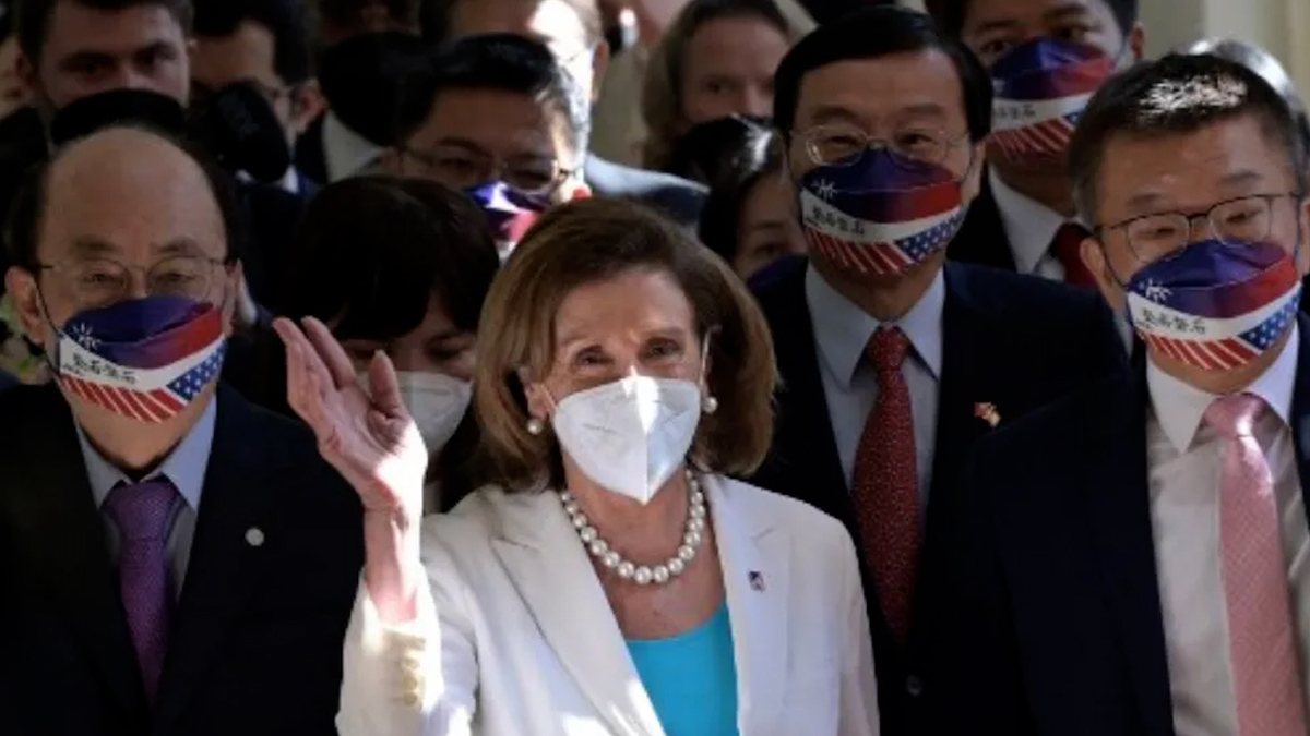 China anuncia sanciones contra Pelosi tras visita a Taiwán