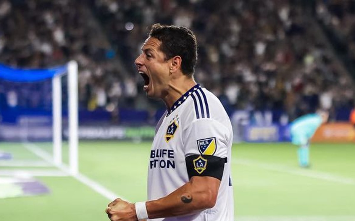 'Chicharito' Hernández marca doblete en la visita del LA Galaxy al Sporting Kansas City (Instagram @ch14_)