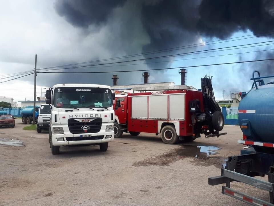 El incendio no ha podido ser sofocado. (Twitter)