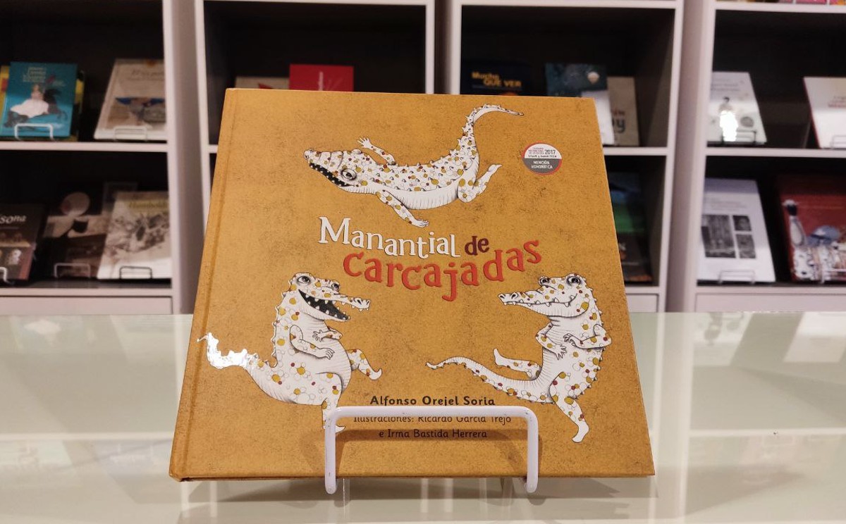 "El libro utilice el humor para tratar el tema de la adultez" | Especial.