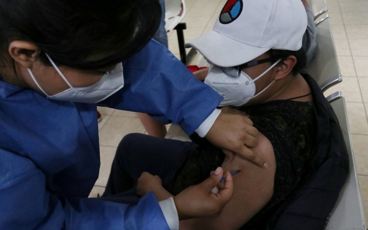 Sheinbaum informó que la próxima semana se vacunará a rezagados en CdMx. | Cuartoscuro