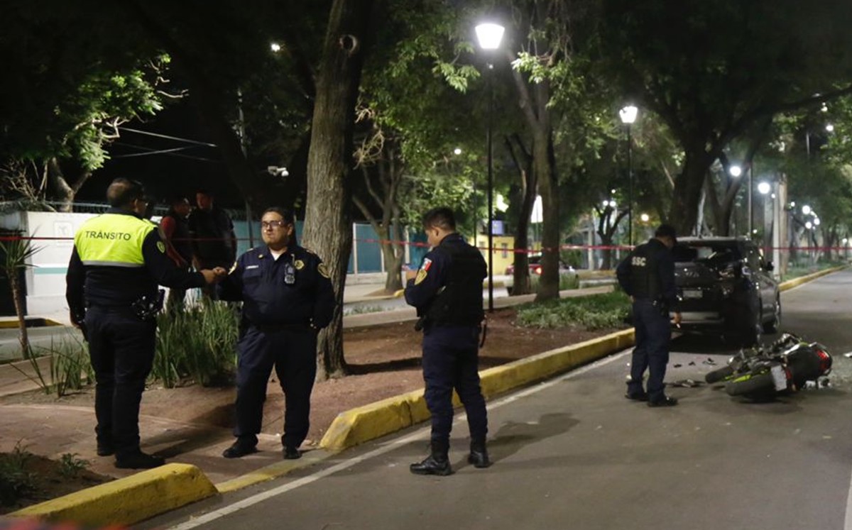 Motociclista murió tras chocar contra camioneta en Iztacalco | Enrique Luna