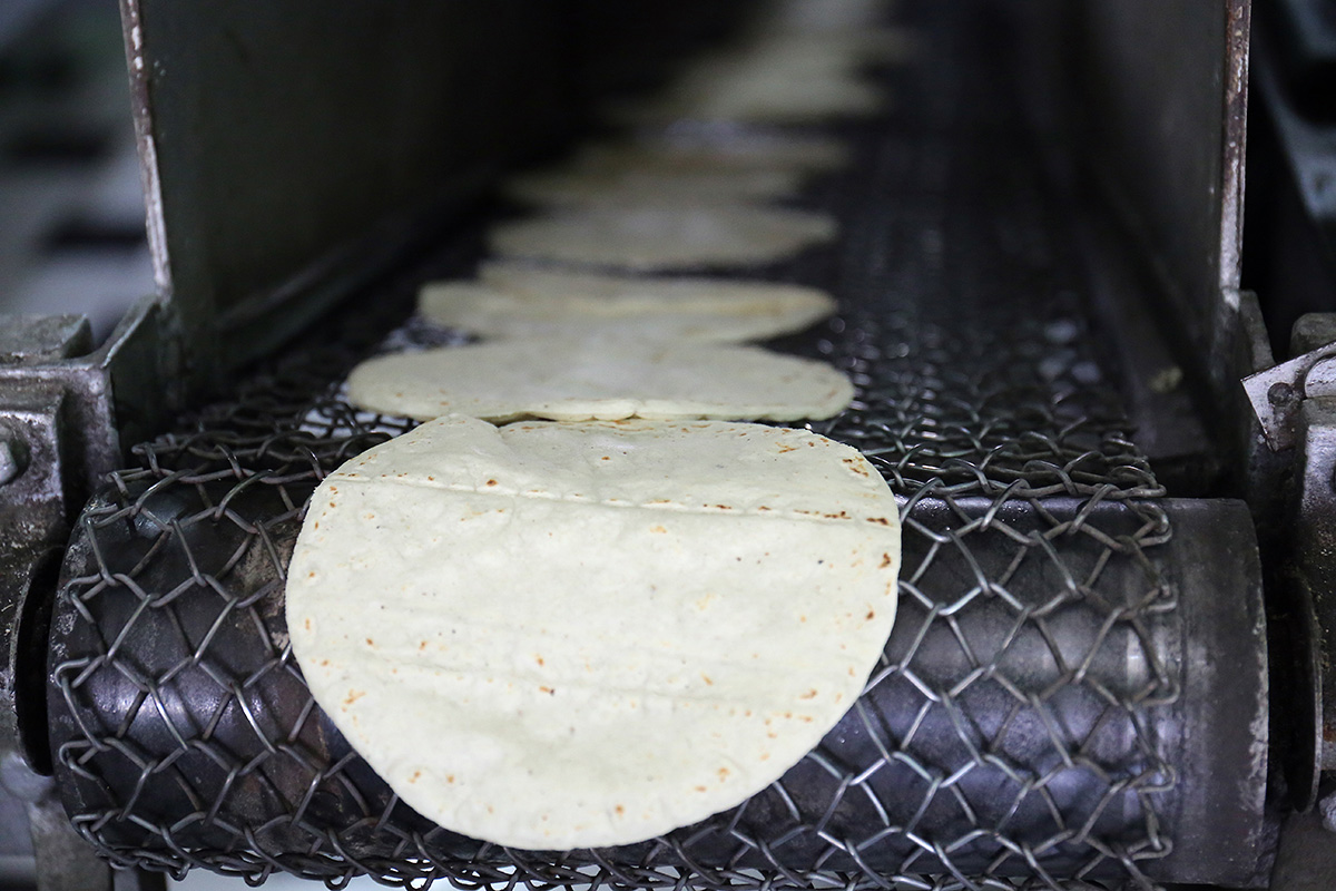 Diputada local solicita a Profeco revisiones a calidad de tortillas. | Rolando Riestra
