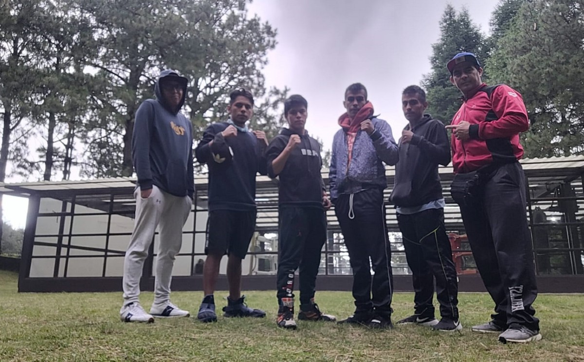 "Integrantes del campamento de boxeo en Edomex" | Especial.