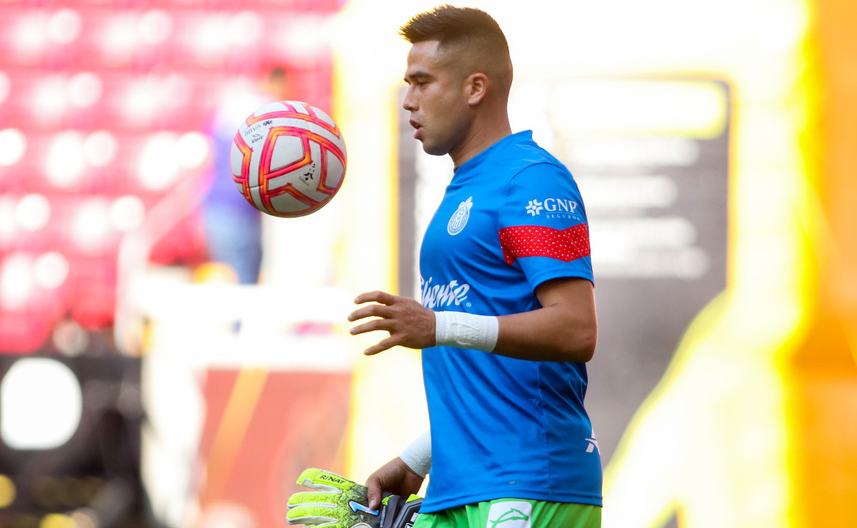 Miguel Jiménez, portero de Chivas (Imago 7)