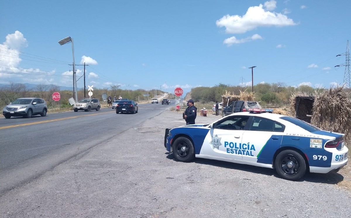Policía de Tamaulipas hace operativo de vigilancia en carreteras. (@SSP_GobTam)