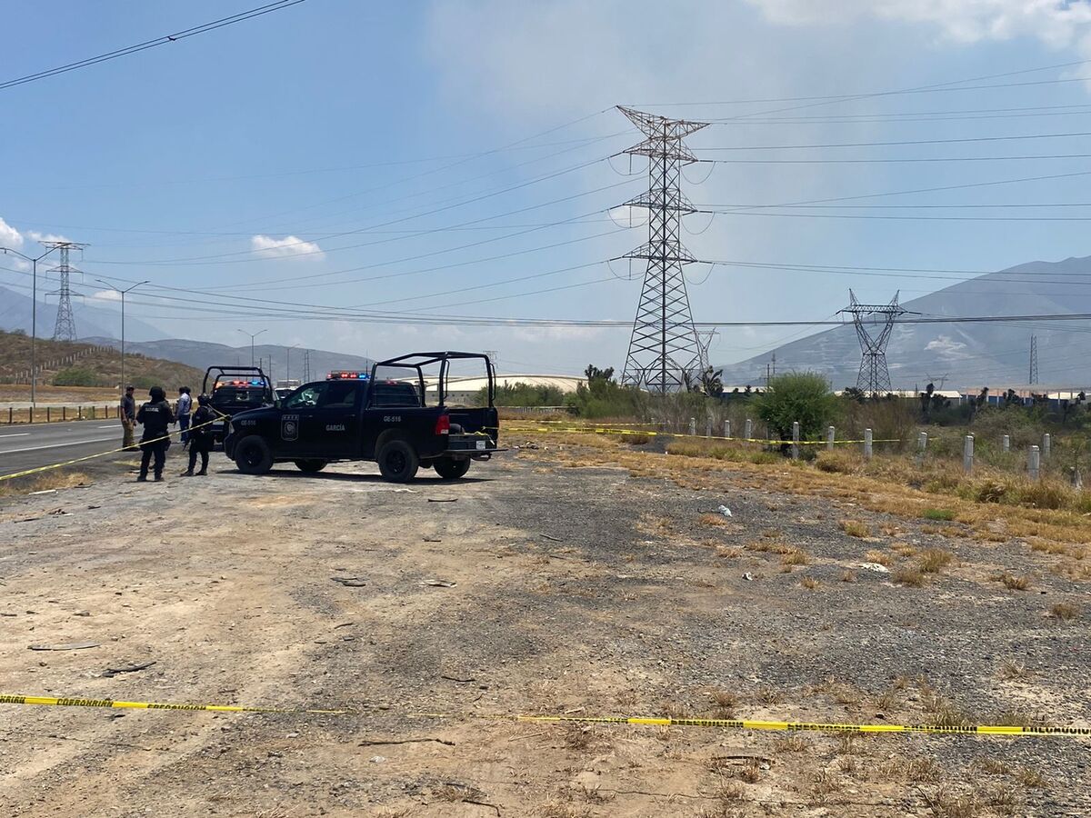 Paramédicos acudieron al sitio y se percataron que la víctima presentaba heridas por arma de fuego en la cabeza. Foto: