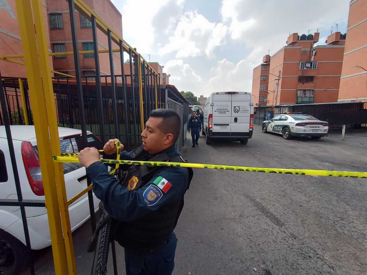La agresión ocurrió frente a los edificios 6A y 6B.