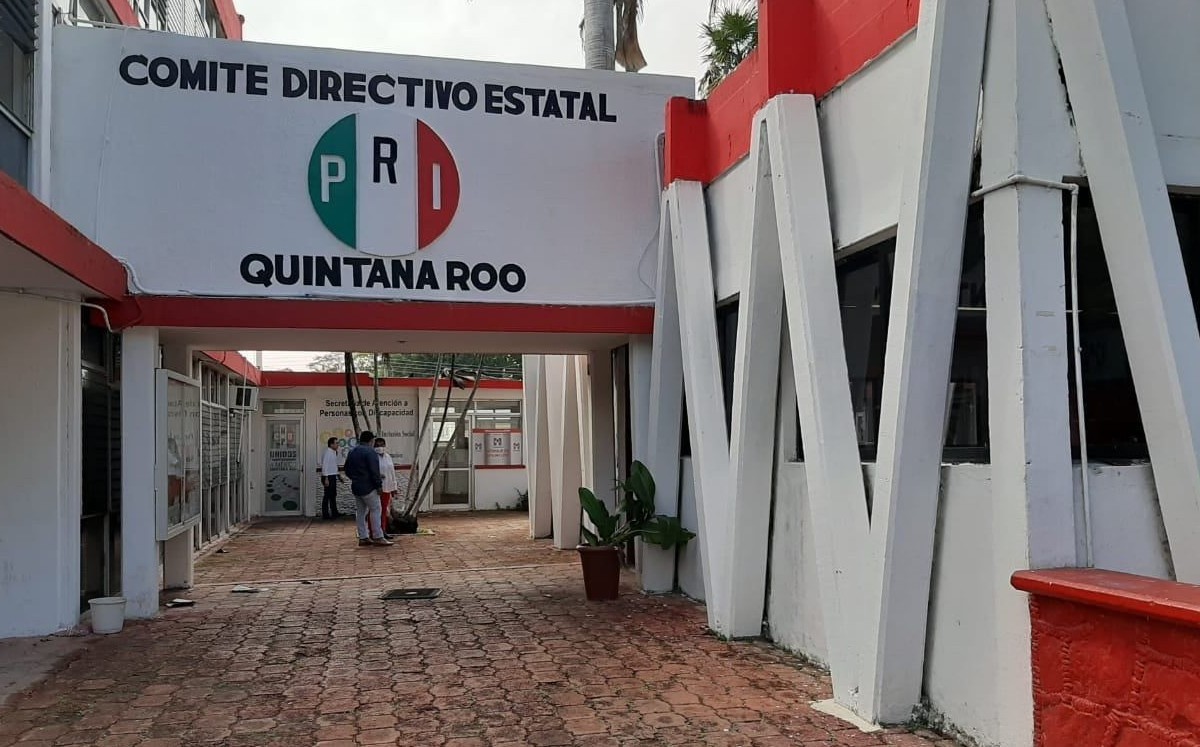En el olvido y ruinas, sedes estatales del PRI por falta de recursos