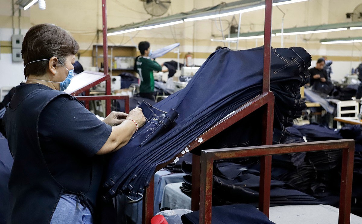Industrias maquiladoras, con casi 5 mil empleos recortados en 4 meses