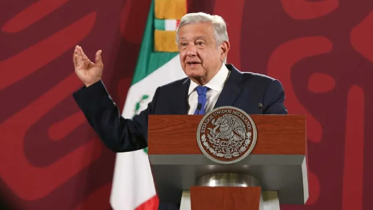 “Tranquilos, hay gobernabilidad”: AMLO ante narcobloqueos y quemas en diversos estados