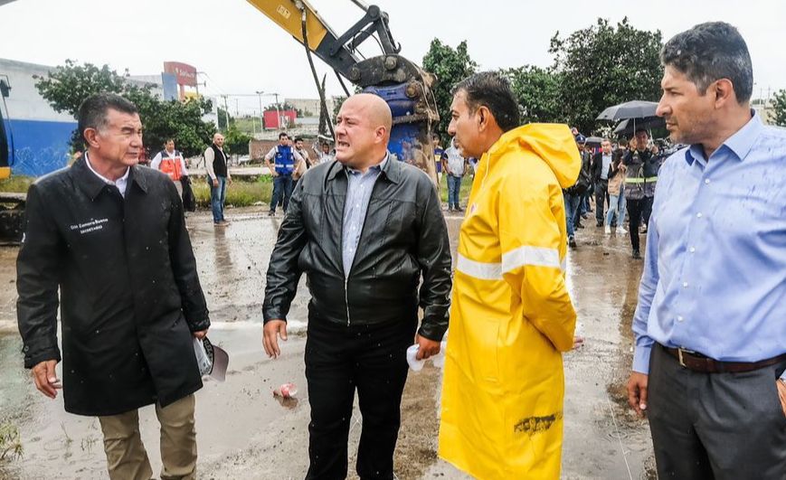 Evento de colocación de primera piedra para preparatoria en Tlajomulco (Twitter @rvillanueval)