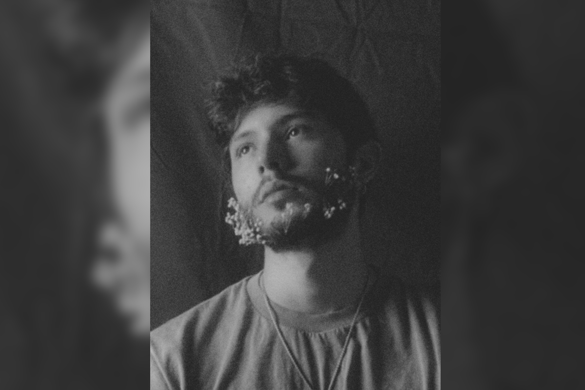 Guys Of Ribbon presentan el audiovisual 'Holdenarg'. | Especial