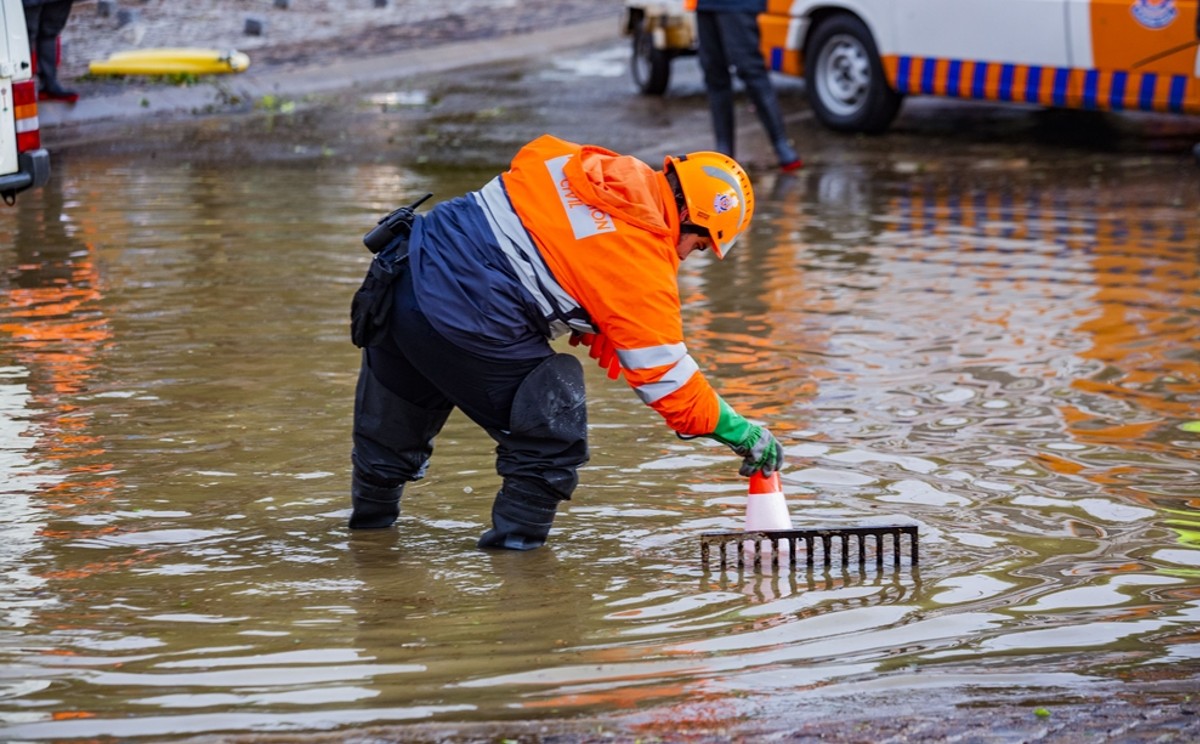 Por depresión tropical se prepara Madero ante posible inundación