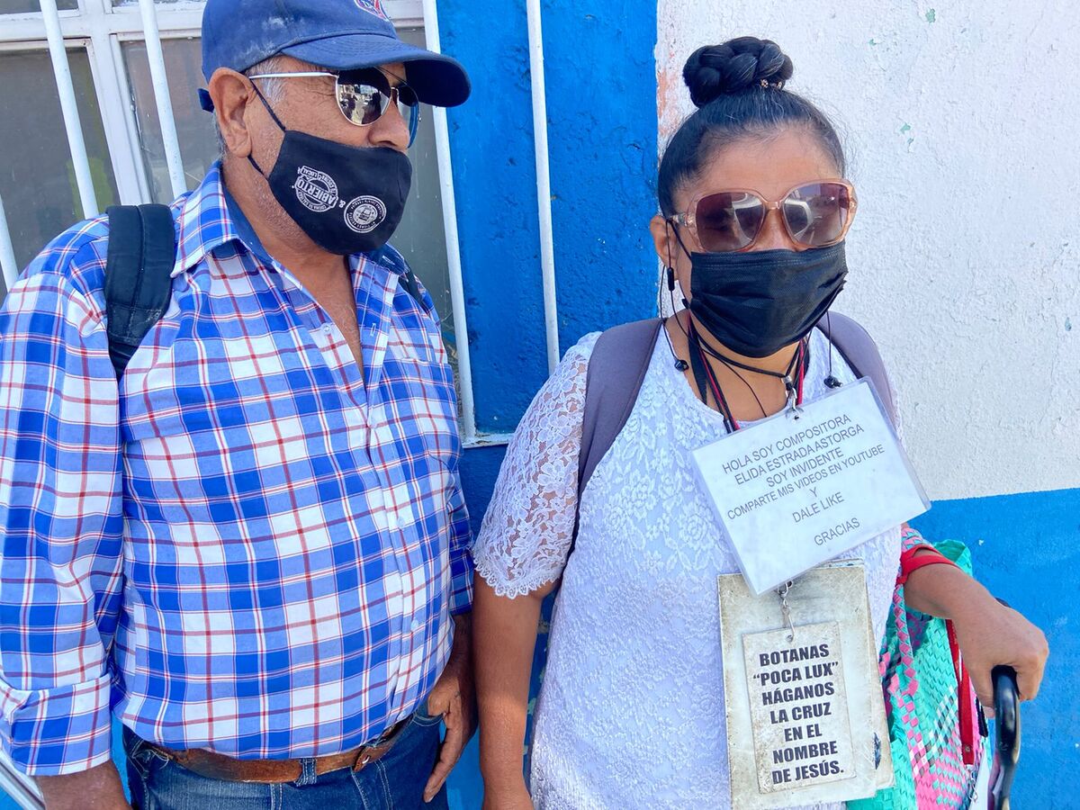 La pareja con discapacidad visual temen que su hijo vuelva a agredirlos | Gilberto Lastra