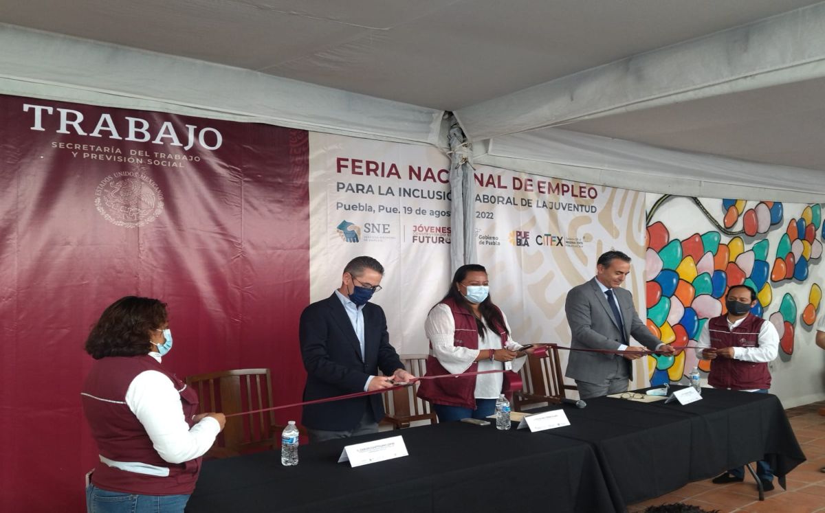 Inauguran Feria de Empleo Textil | Verónica López