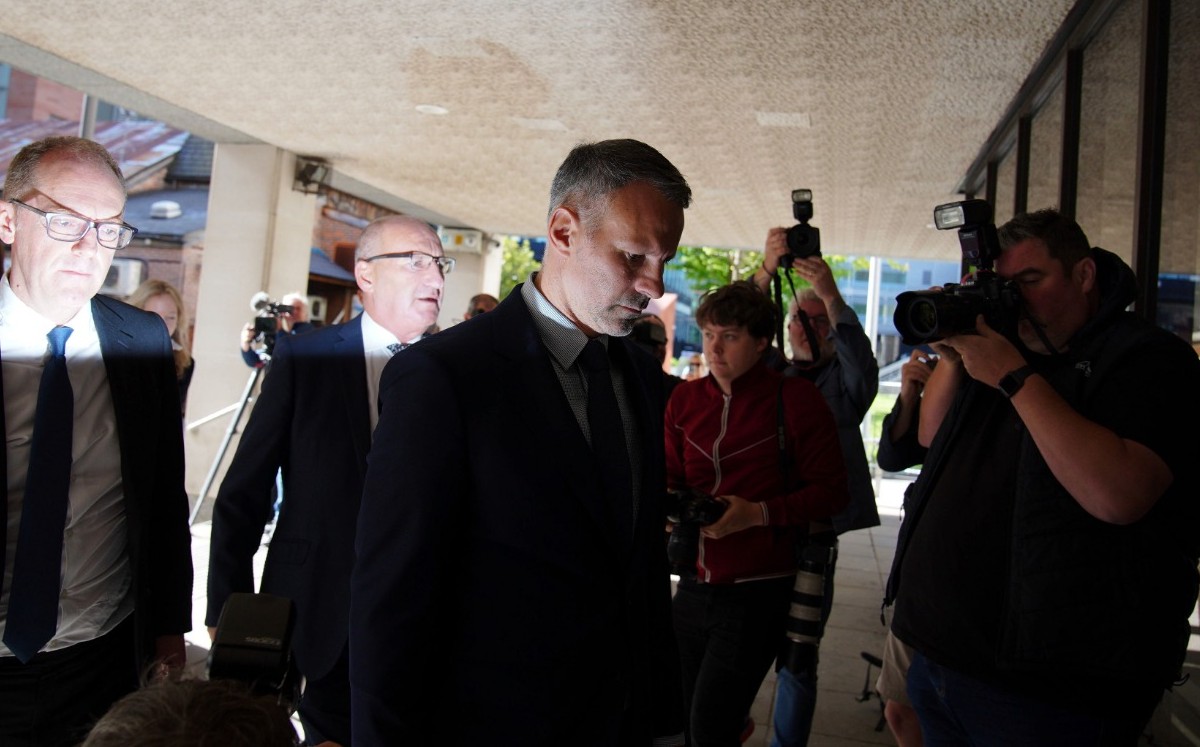 Sir Alex Ferguson se presentó a testificar en juicio de Ryan Giggs (AP)