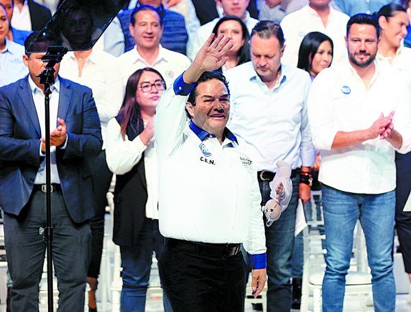 Enrique Vargas, candidato y líder de los diputados del blanquiazul en la entidad. Javier Ríos
