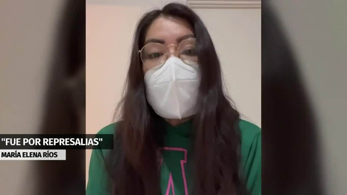 Saxofonista denuncia que Murat le retiró tratamientos dermatológicos