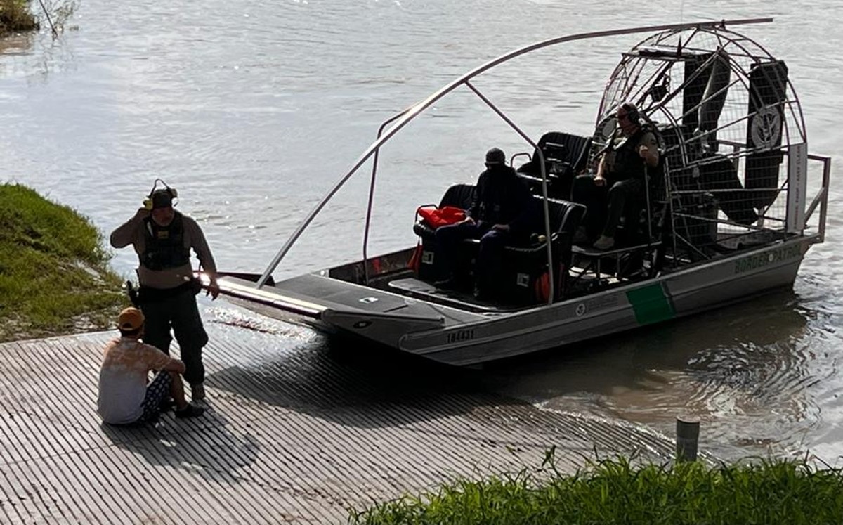 La Unidad Marina de Laredo, Texas logró rescatarlo.