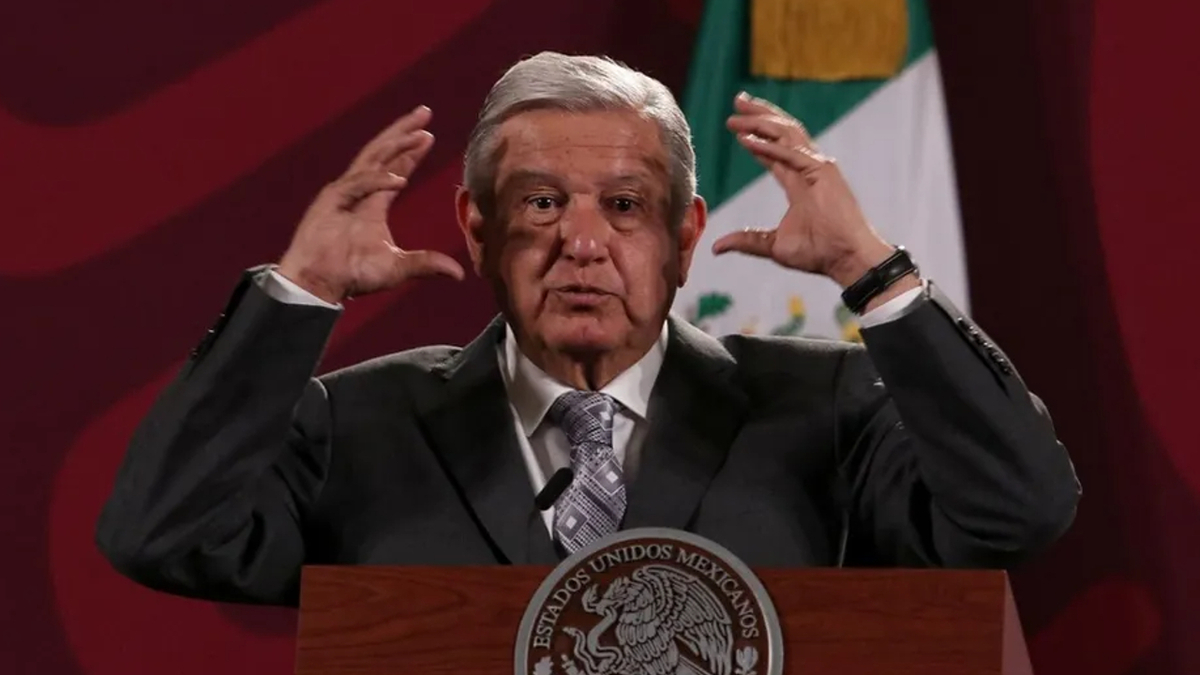 AMLO aparece ronco en La Mañanera por