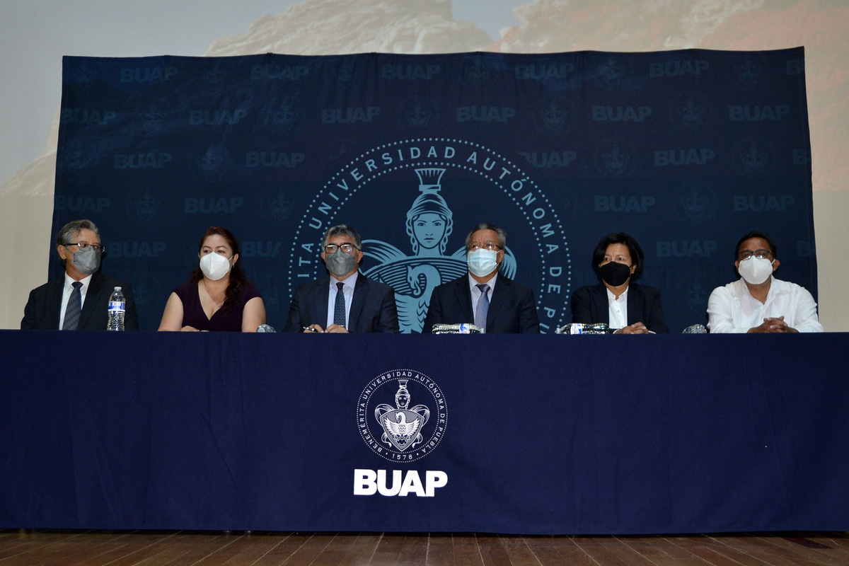 Por segunda ocasión, la BUAP es sede de la Reunión de la Academia Mexicana de Química Orgánica | Especial
