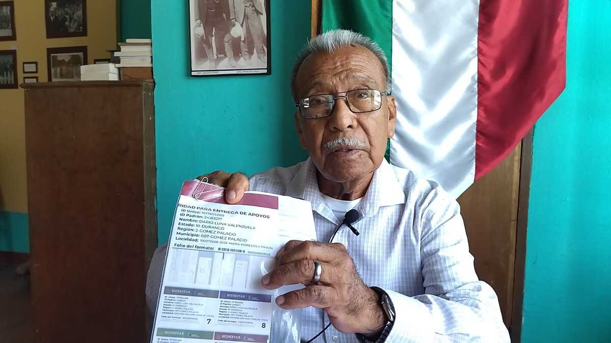 El profesor Darío es responsable del Museo Recinto de la Revolución en Gómez Palacio. (Luis Alatorres)