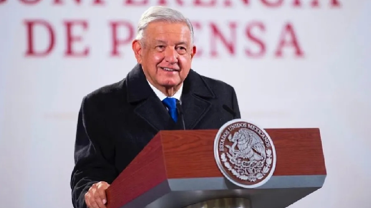 AMLO informa que salió negativo a prueba de covid-19