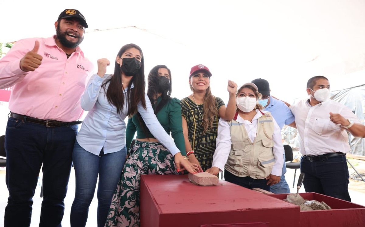 Evelýn Salgado  rehabilitación de espacios en Playa Las Hamacas,