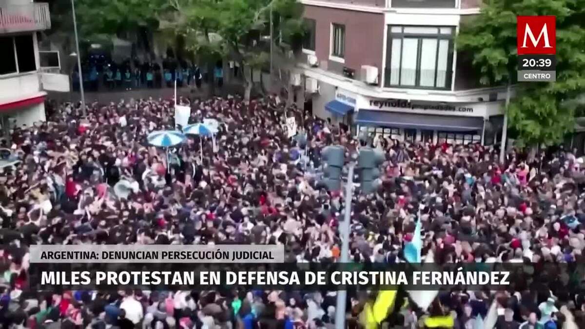 Miles de argentinos protestan en defensa de Cristina Kirchner