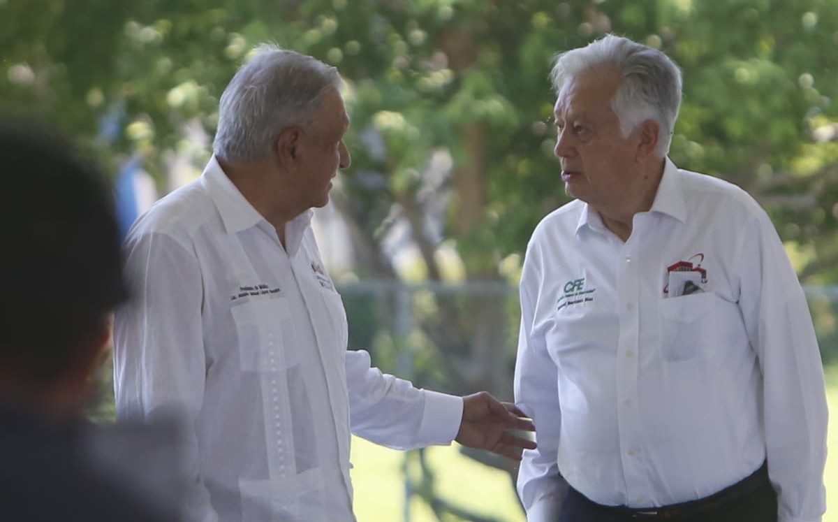 ópez Obrador pidió a Manuel Bartlett "aplicarse" en el rescate de los diez mineros atrapados en Sabinas, Coahuila. | Ariana Pérez
